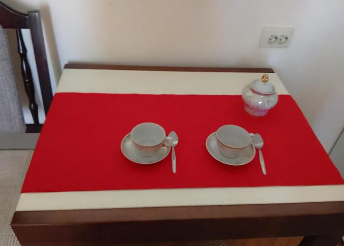 New новобудова стрийська наукова автовокзал гашека ашан кінг-крос епіцентр *