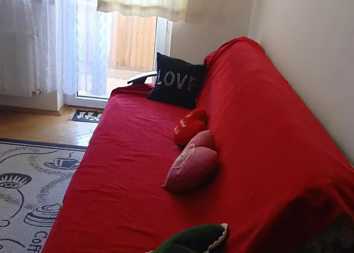 New новобудова стрийська наукова автовокзал гашека ашан кінг-крос епіцентр דירה